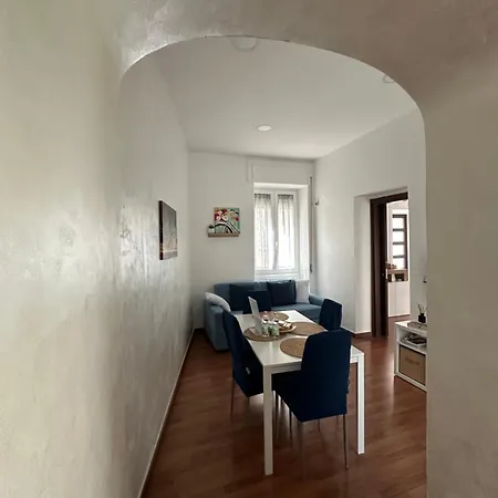 Apartment Maison Monique *